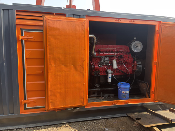 龙山哪些因素会影响 200KW 柴油发电机的燃油消耗率？