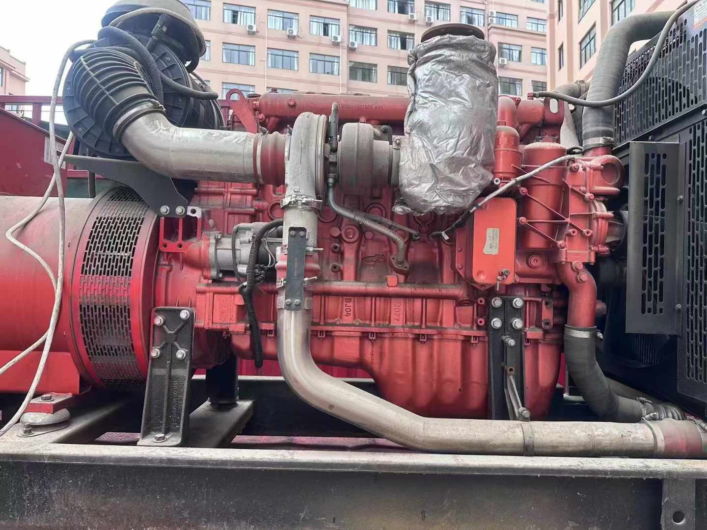 龙山如何选择适合 600kW 柴油发电机组的过载保护器？